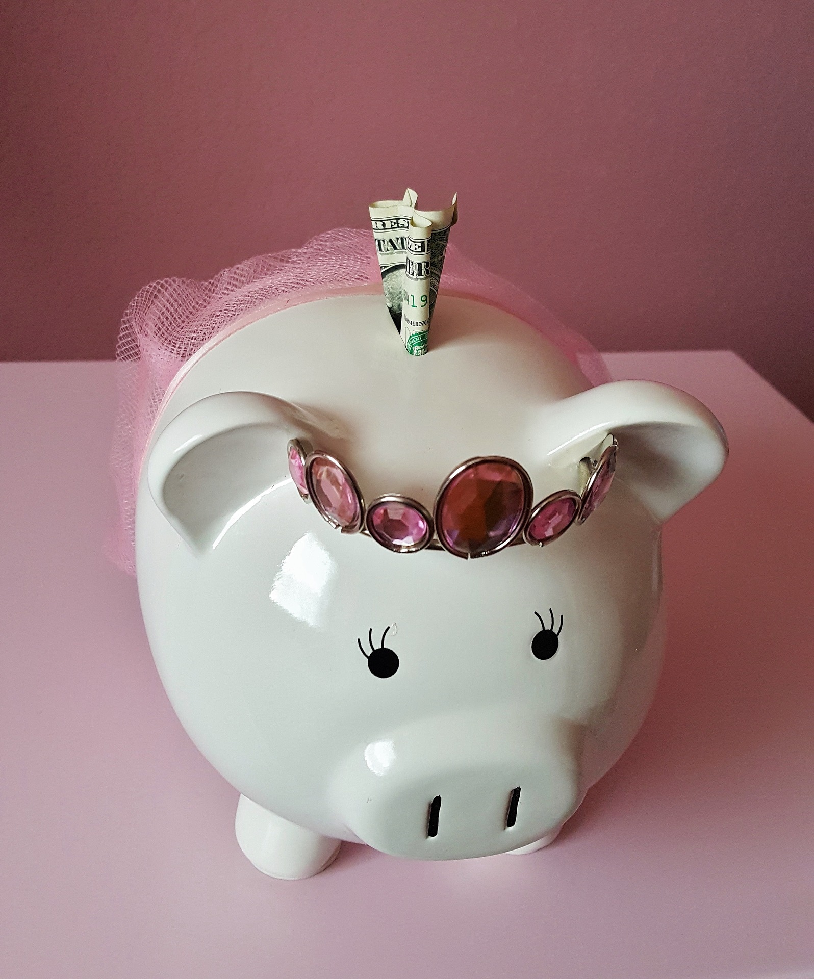 piggy-bank-1446863_1920